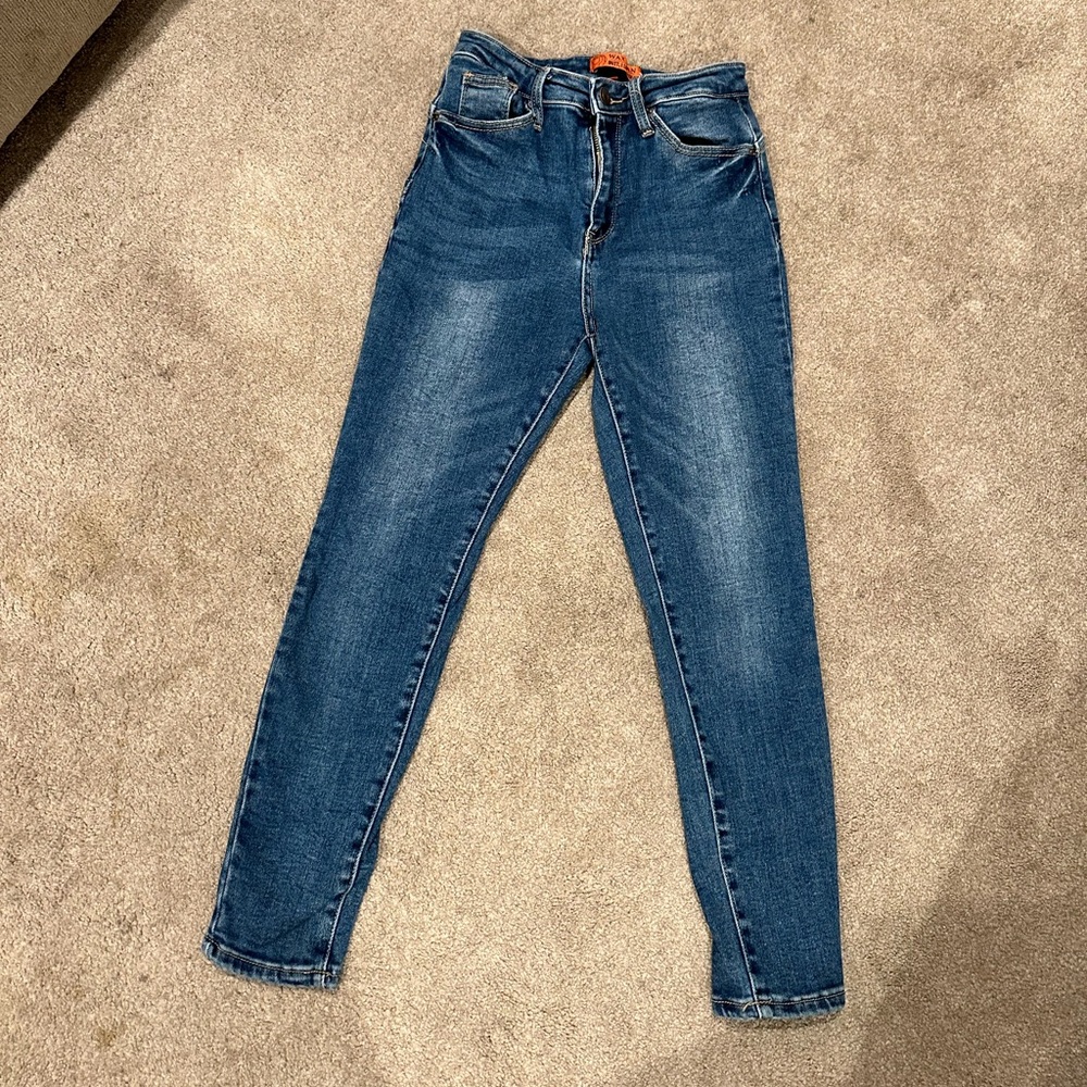 - Wax Jean Butt, I love you! Size 9/29